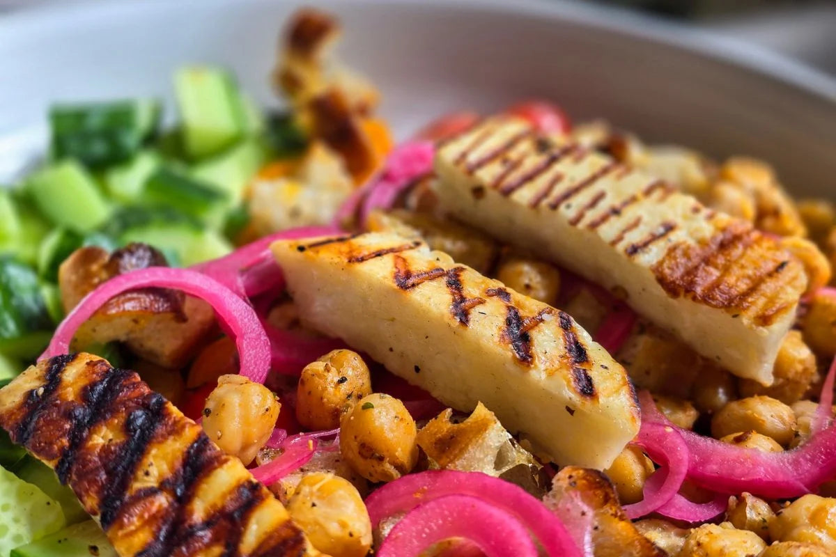 🌿 Mediterranean Bowl (Halloumi)