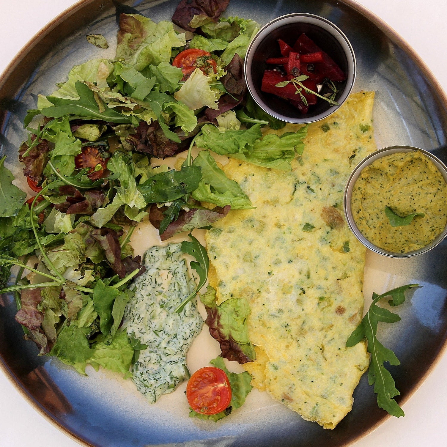 🥚 Eggstroardinary Green Omelette