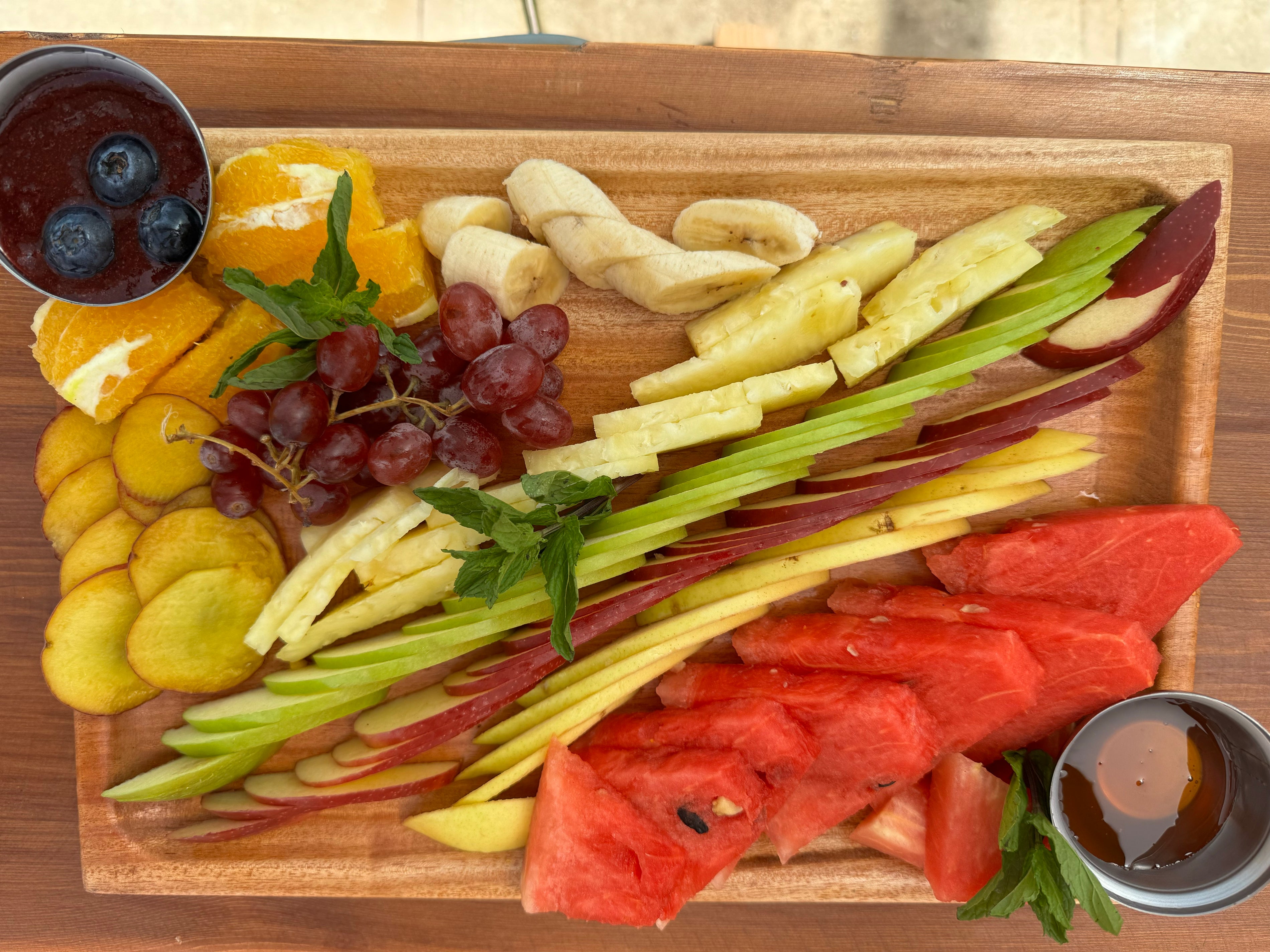 Seasonal Fruit Platter